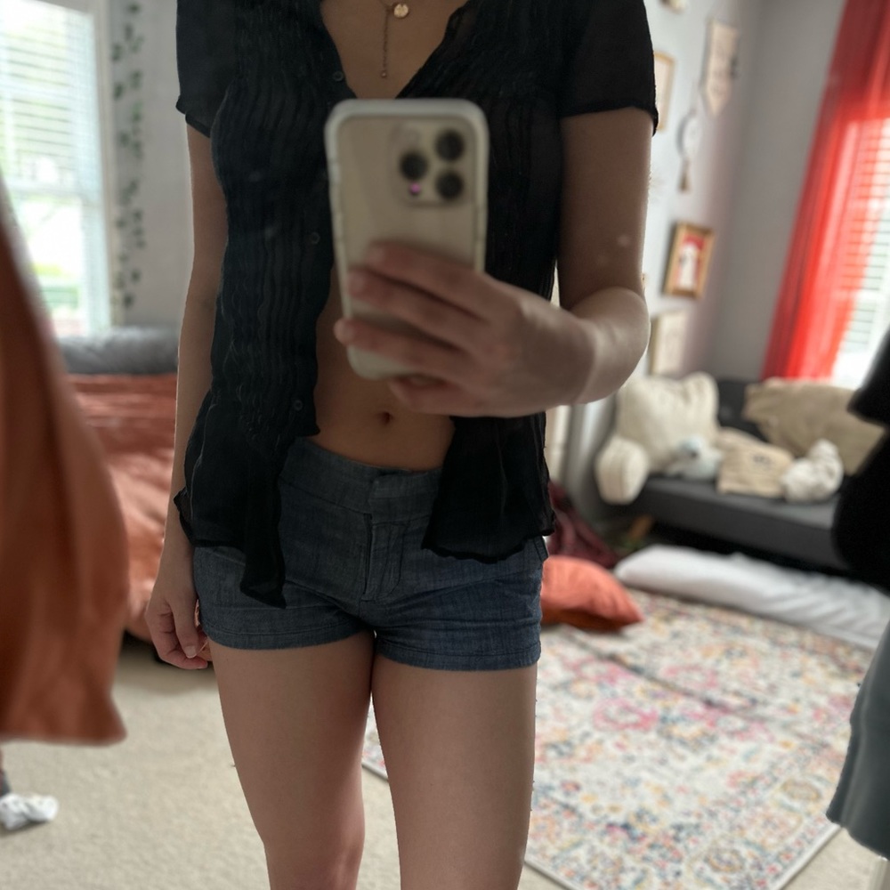 Low rise short